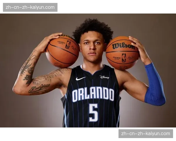 魔术7人上双送国王15连败，班凯罗30分5篮板6助攻全面表现