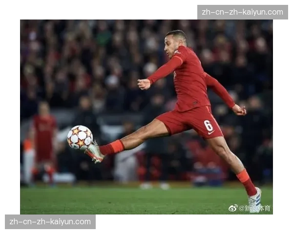 官方：博洛尼亚前锋齐尔克泽因腿筋拉伤，预计缺席四周